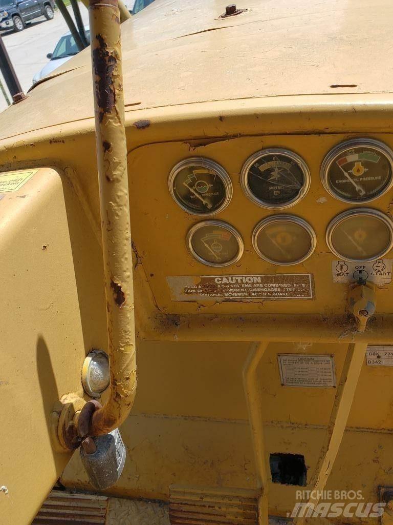 CAT D8K Rupsdozers