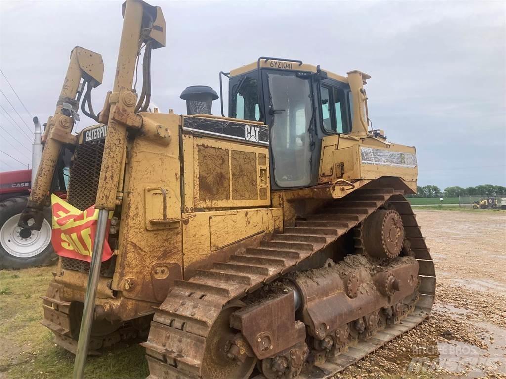 CAT D8R Rupsdozers