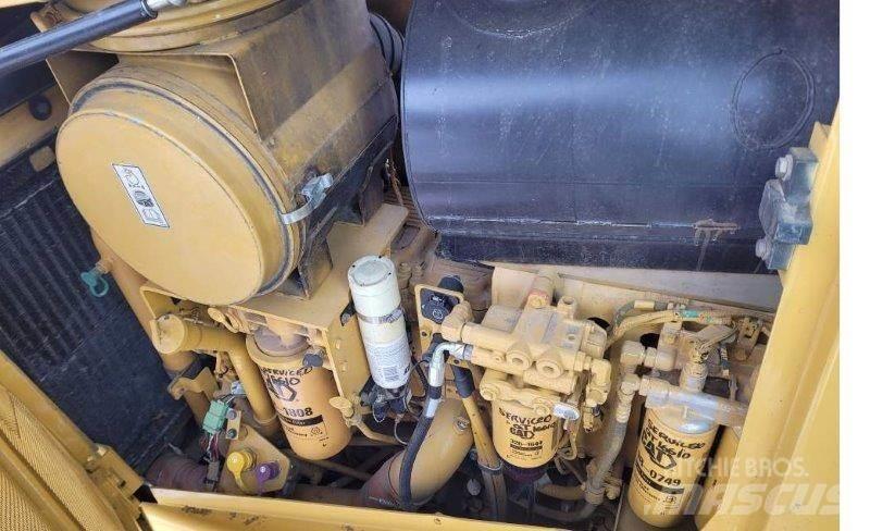 CAT D8T Rupsdozers
