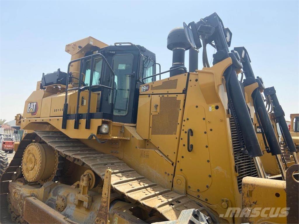CAT D9GC Rupsdozers