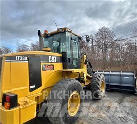 CAT IT38G Wielladers