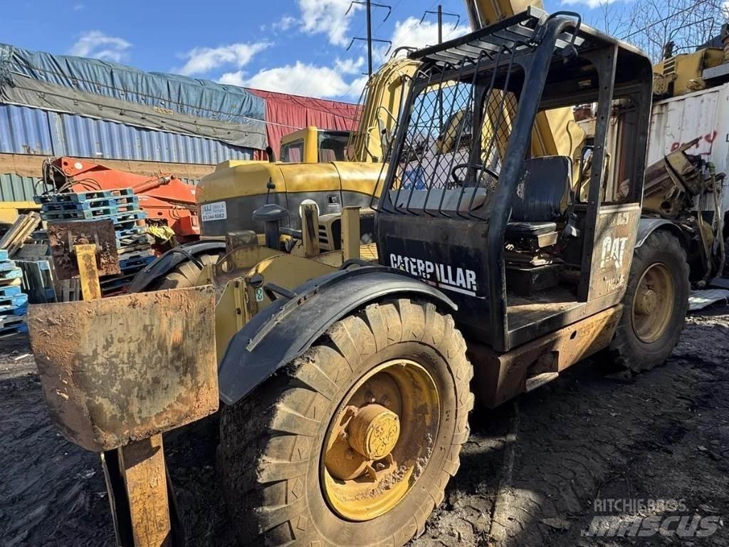 CAT TH83 Verreikers
