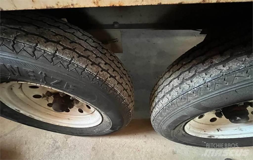 Finn BB302 Onderhoud voertuigen