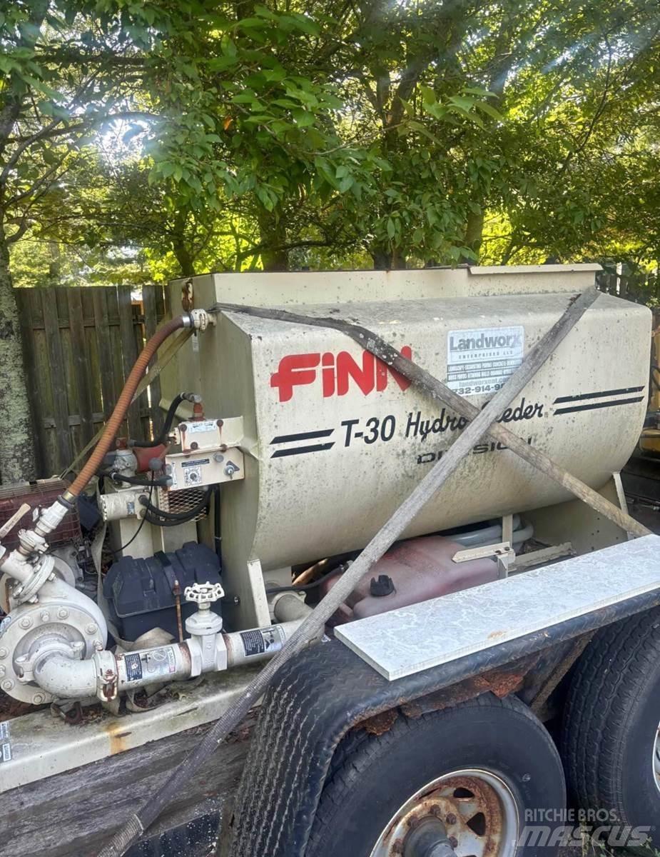 Finn T30 Silo's