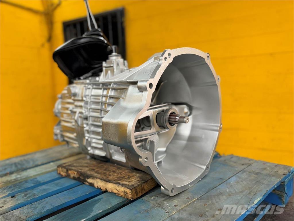 Ford F-450 Versnellingsbakken