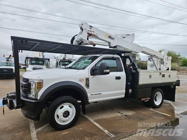 Ford F-550 Auto hoogwerkers