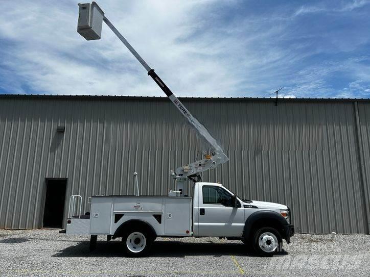 Ford F-550 Auto hoogwerkers