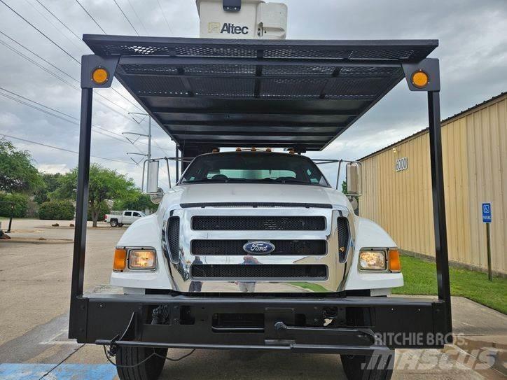 Ford F-750 Auto hoogwerkers