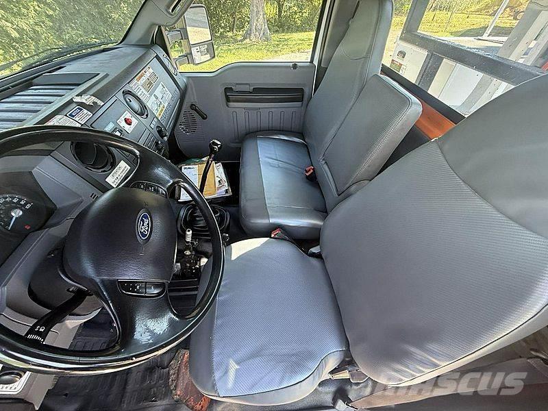 Ford F-750 Auto hoogwerkers