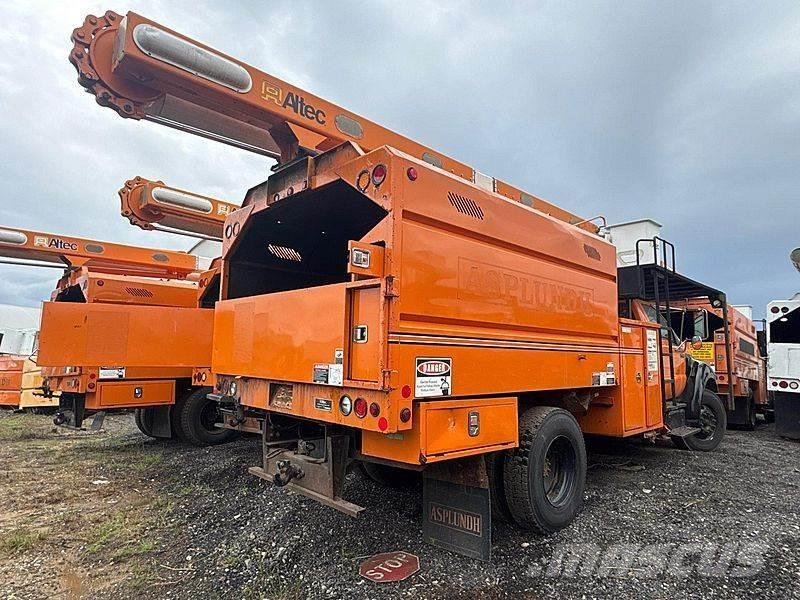 Ford F-750 Auto hoogwerkers