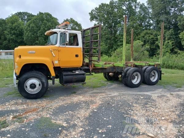 Ford L8000 Hout-Bakwagens
