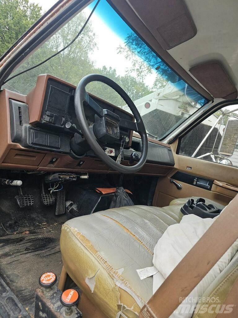 GMC C6000 Hout snipper voertuigen