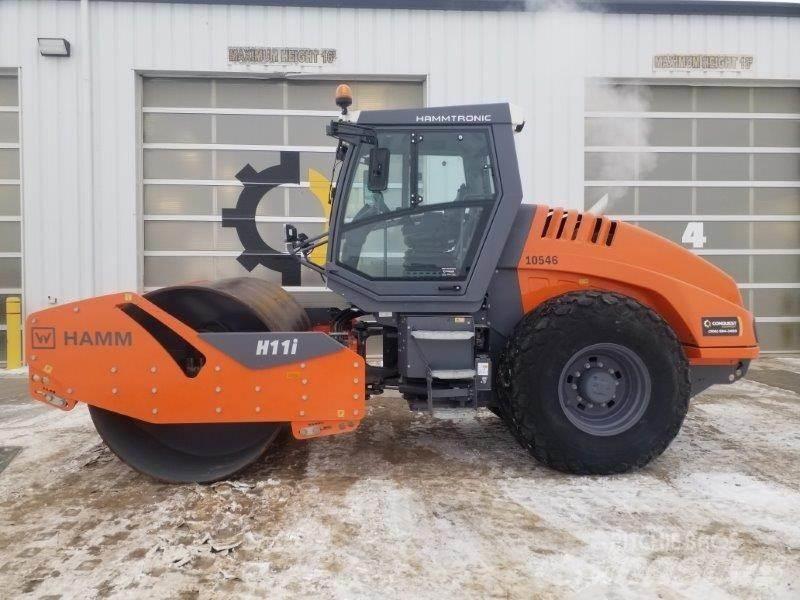 Hamm H11I Trilrolwalsen