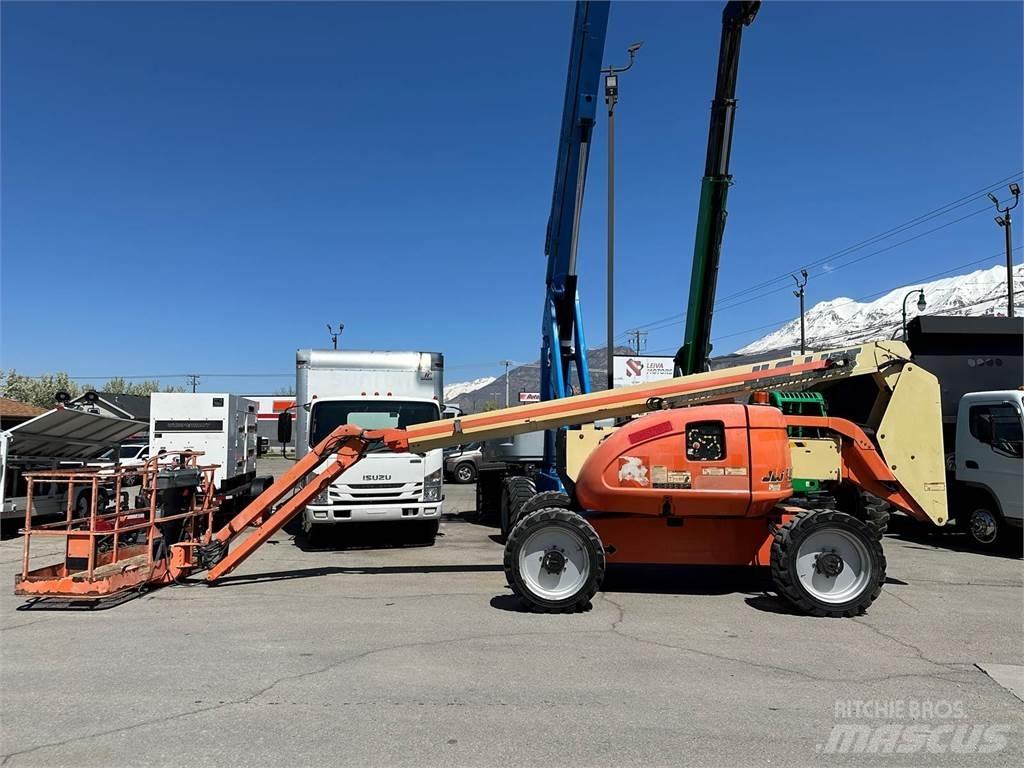 JLG 600AJ Telescoophoogwerkers