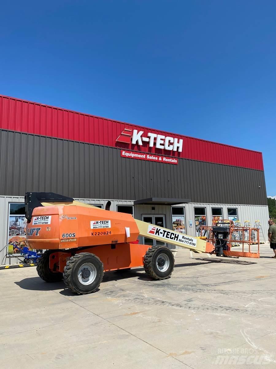 JLG 600S Telescoophoogwerkers
