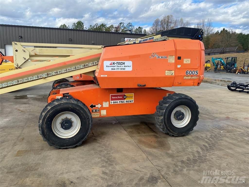 JLG 600S Telescoophoogwerkers