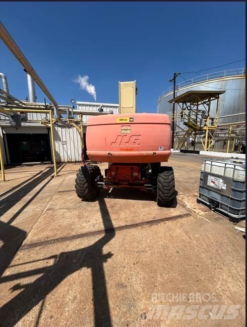 JLG 860SJ Knikarmhoogwerkers