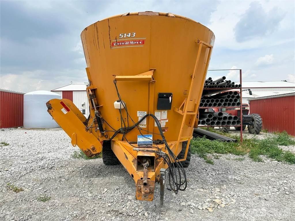 Kuhn 5143 Mengvoedermachines