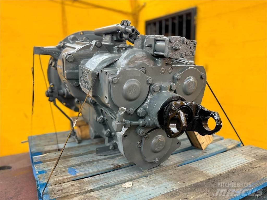 Mack D1070 Versnellingsbakken