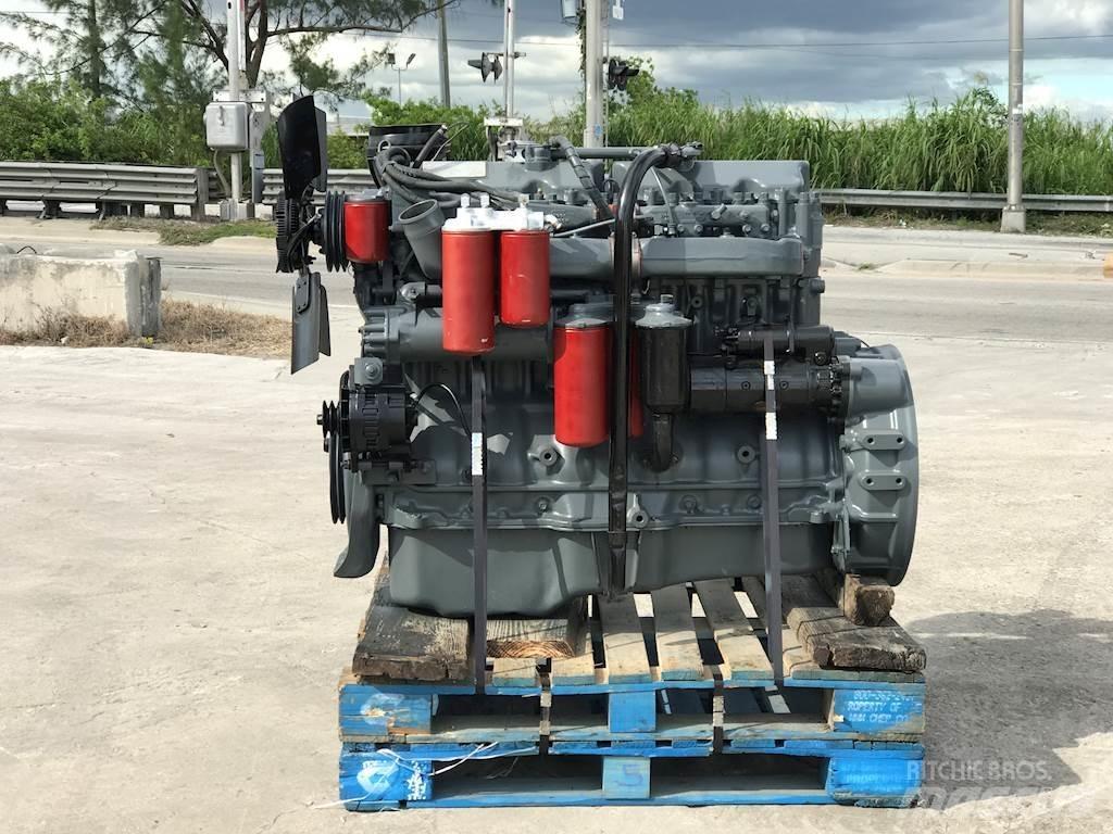 Mack E7-350 Motoren