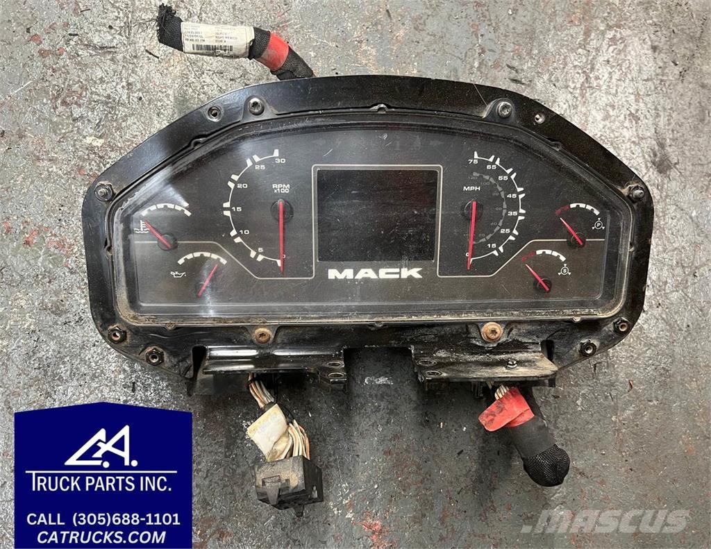 Mack LE613 Transport - Anderen