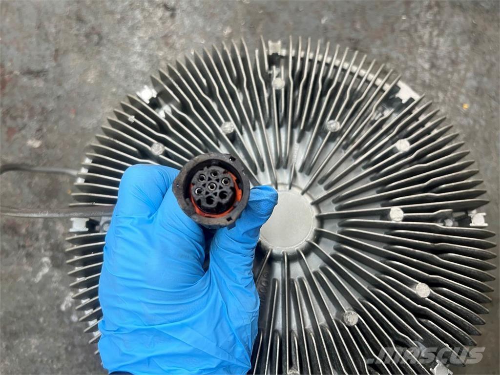 Mack MP7 Transport - Anderen