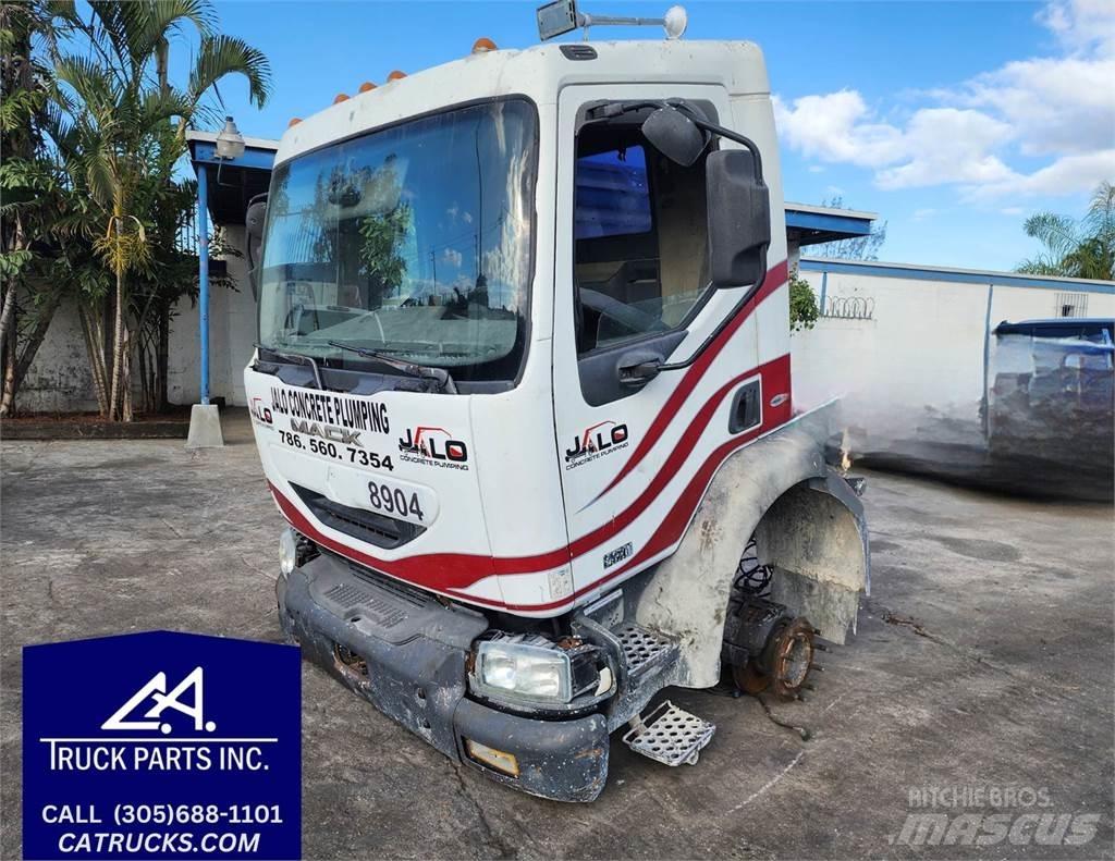 Mack MV322 Transport - Anderen