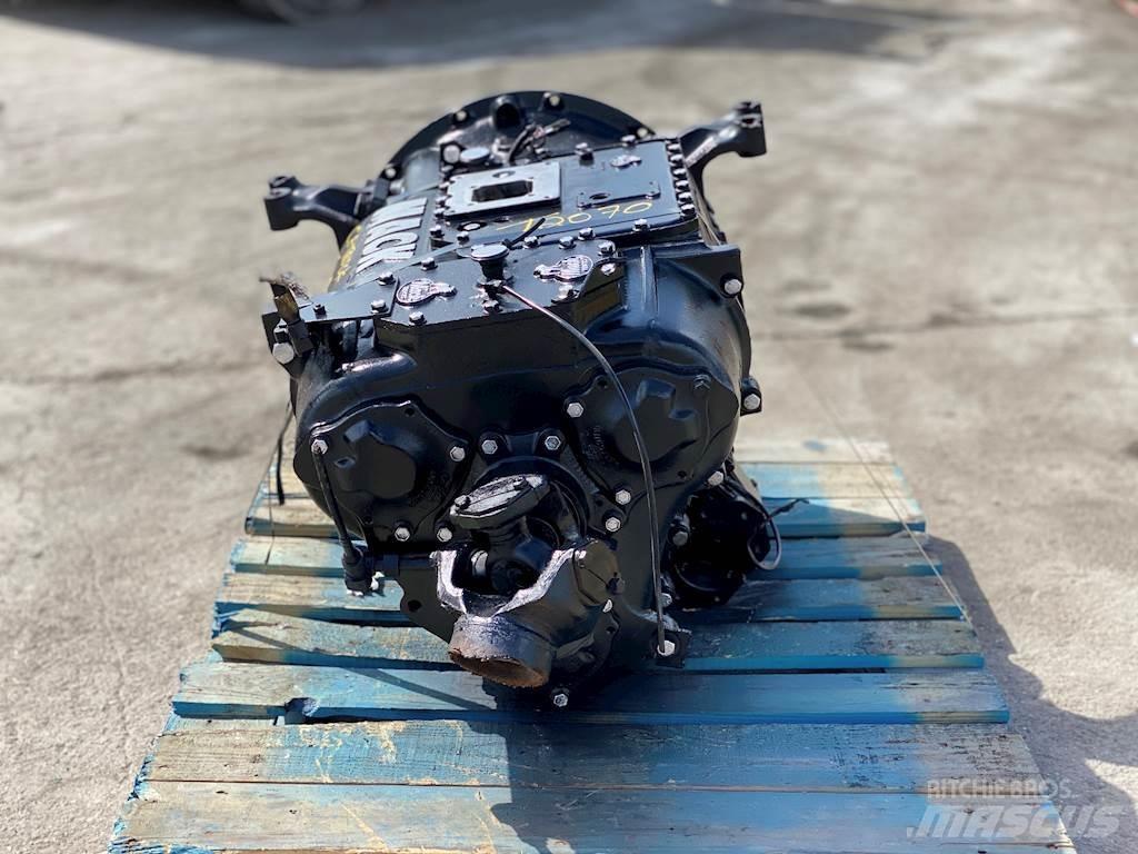 Mack T2070 Versnellingsbakken
