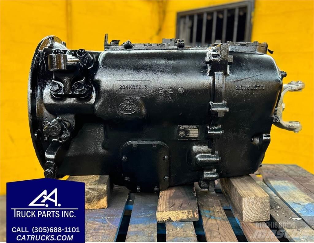 Mack T2100 Versnellingsbakken