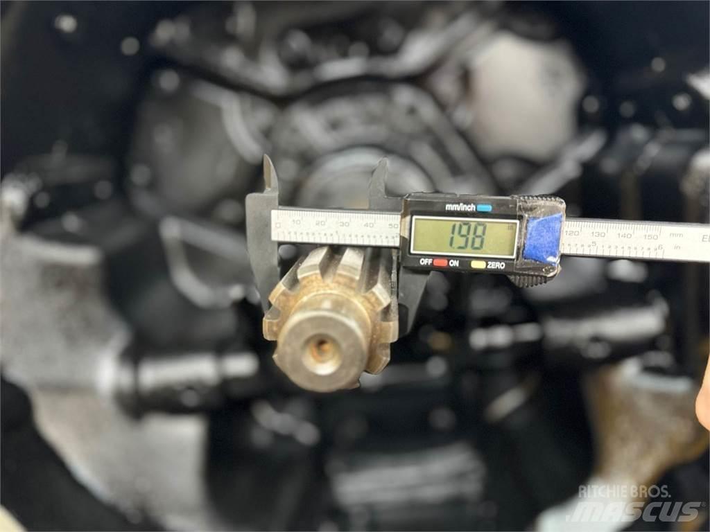Mack X107 Versnellingsbakken