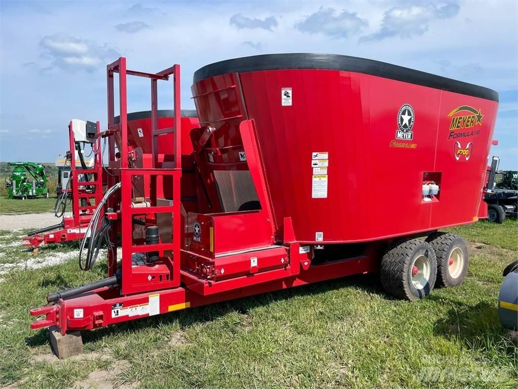 Meyer F700 Mengvoedermachines