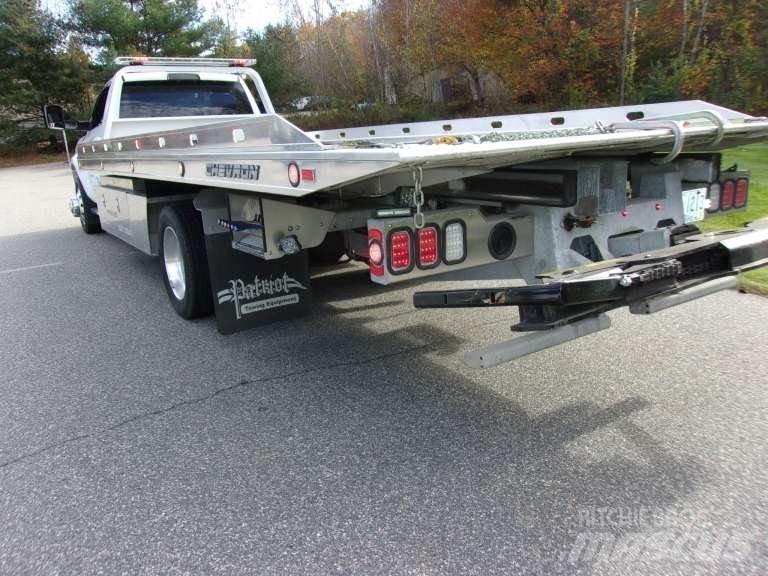 RAM 5500 Vrachtwagen met containersysteem