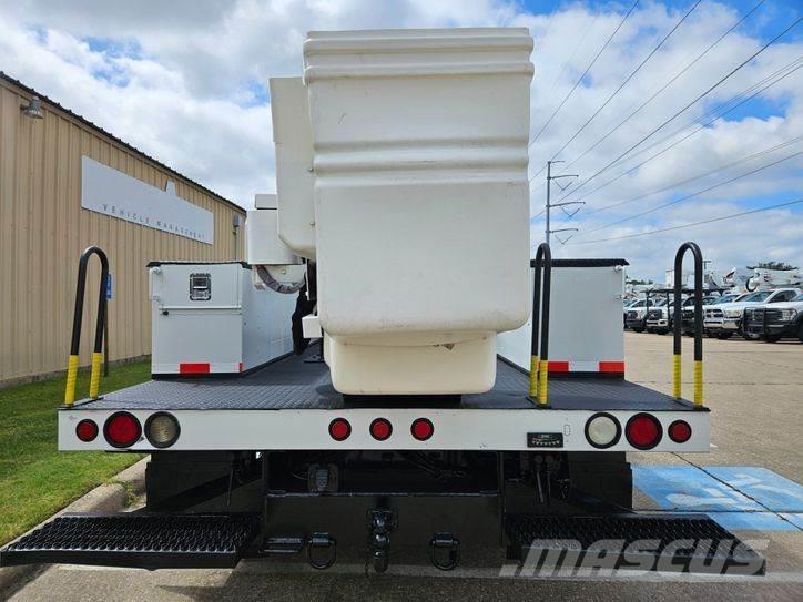 RAM 5500 Auto hoogwerkers