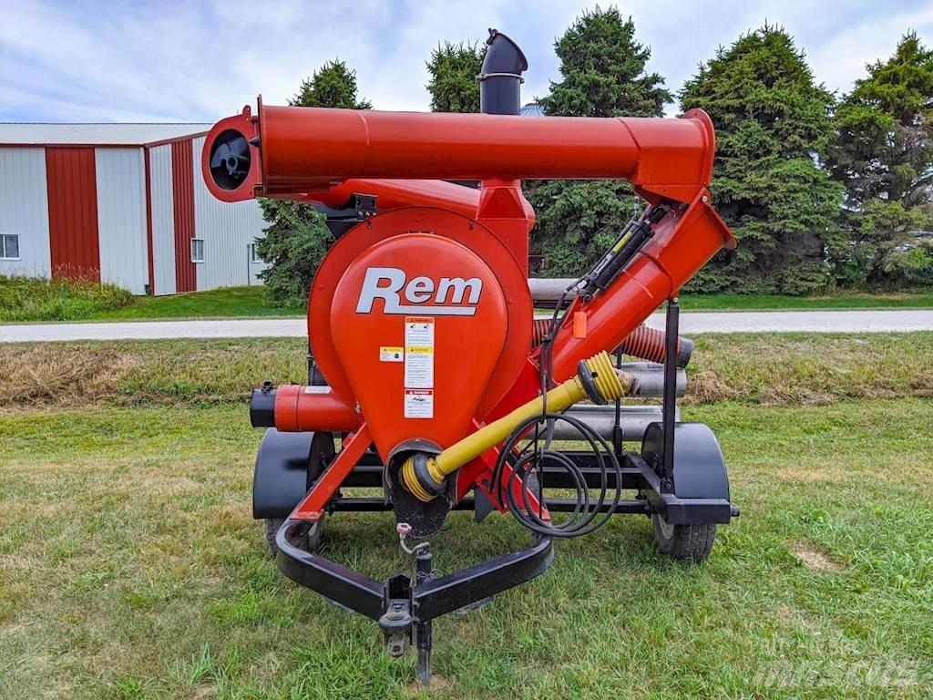 REM 2700 Graanschoningsmachines