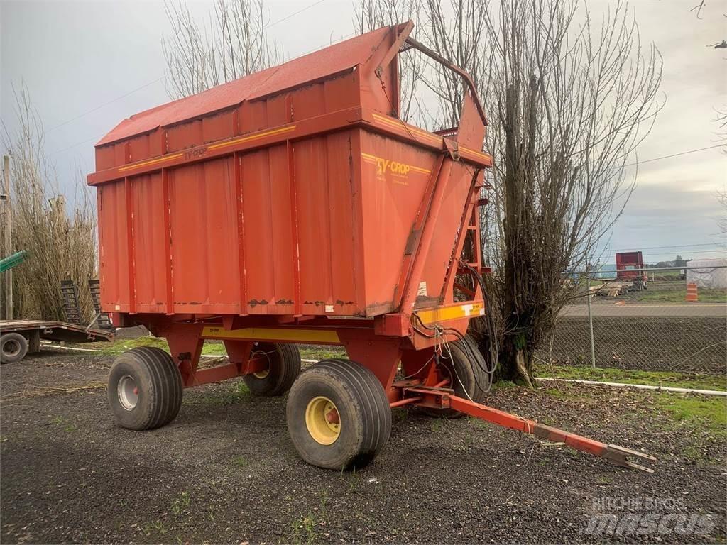  Ty-Crop Voedermachines