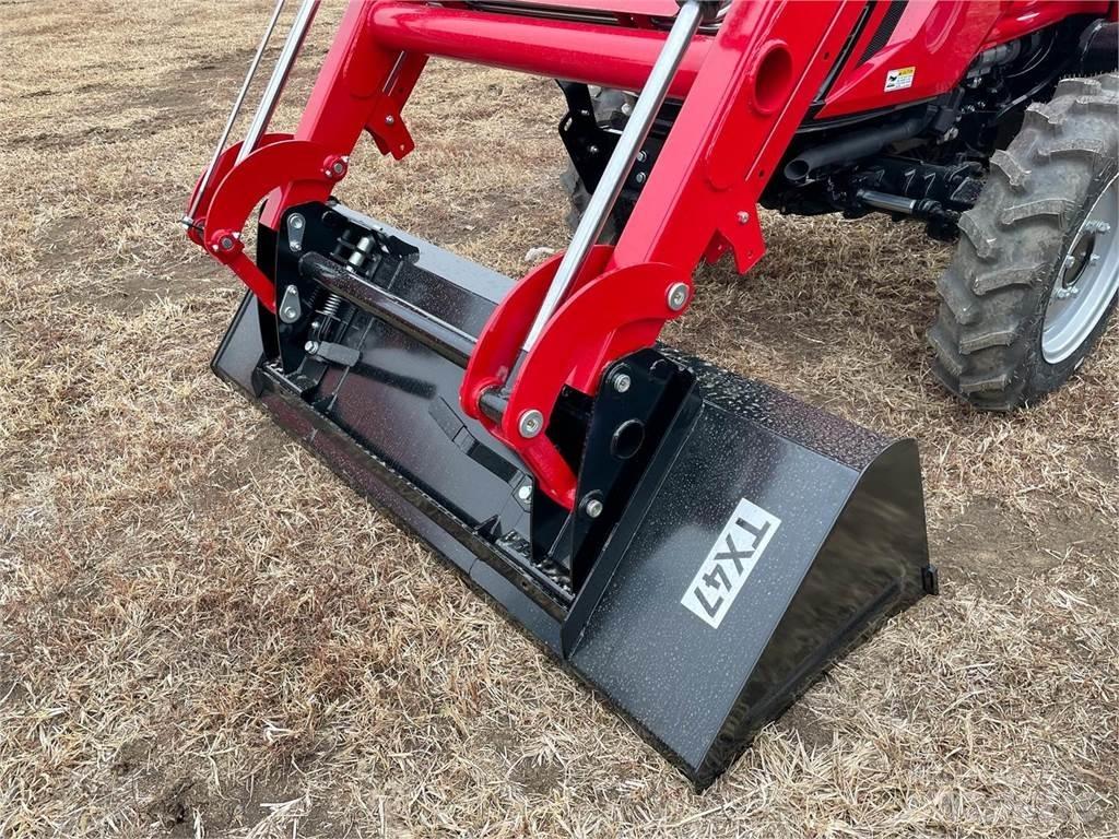 TYM T474 Tractoren