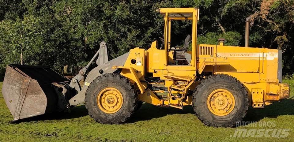 Volvo L90C Wielladers