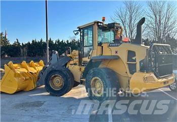 Volvo L90G Wielladers