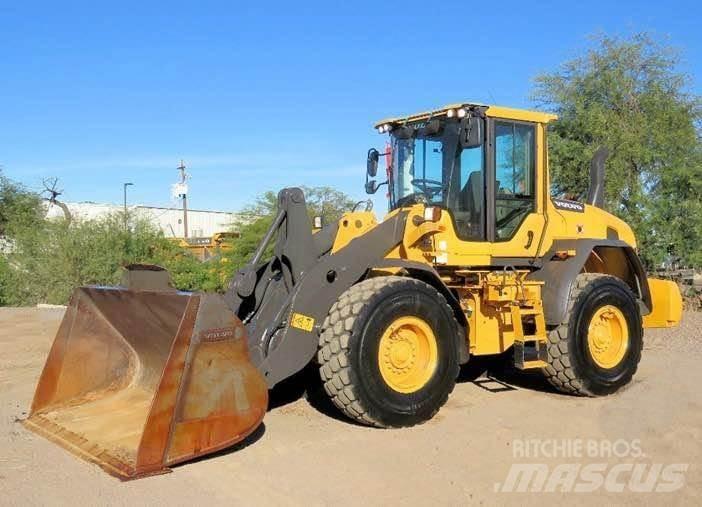Volvo L90G Wielladers