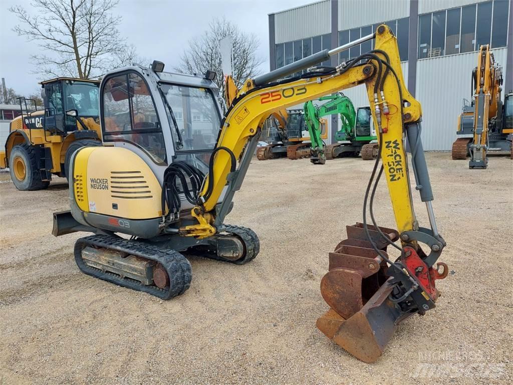 Wacker Neuson 2503RD Rupsgraafmachines