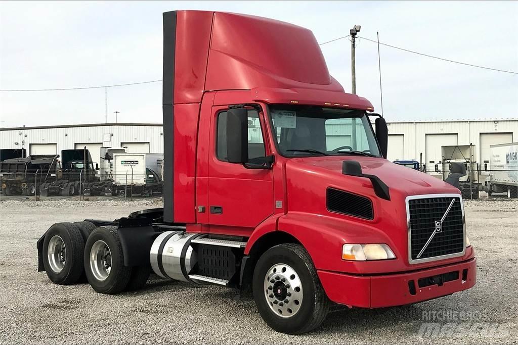 Volvo VNM Chassis met cabine