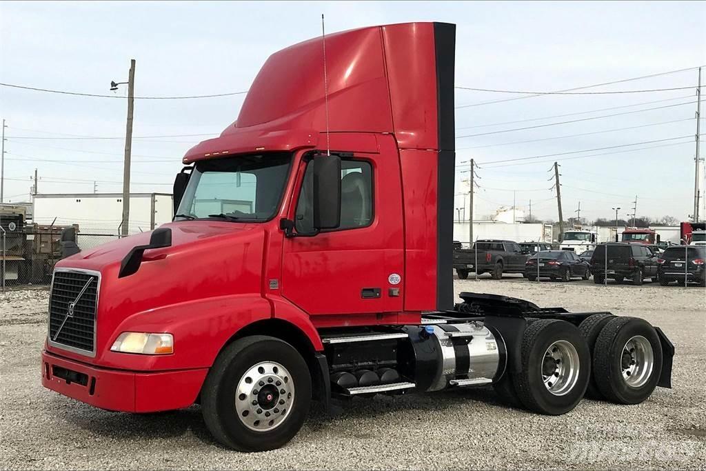 Volvo VNM Chassis met cabine