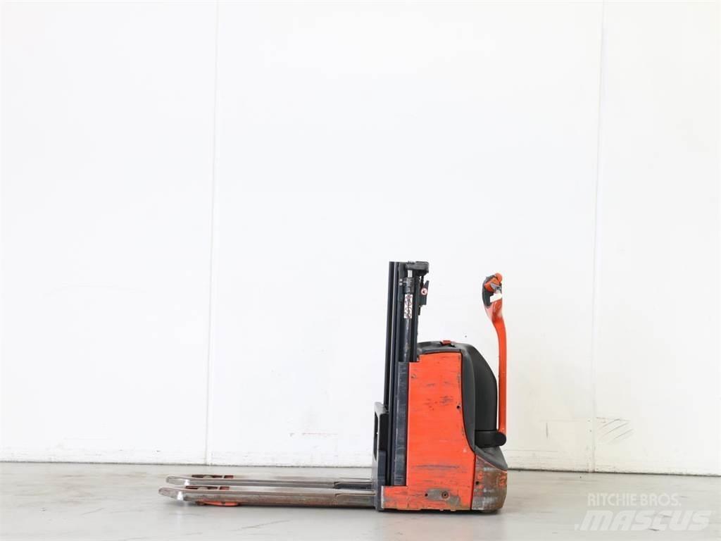 Linde D08/1160 Stapelaar meeloop