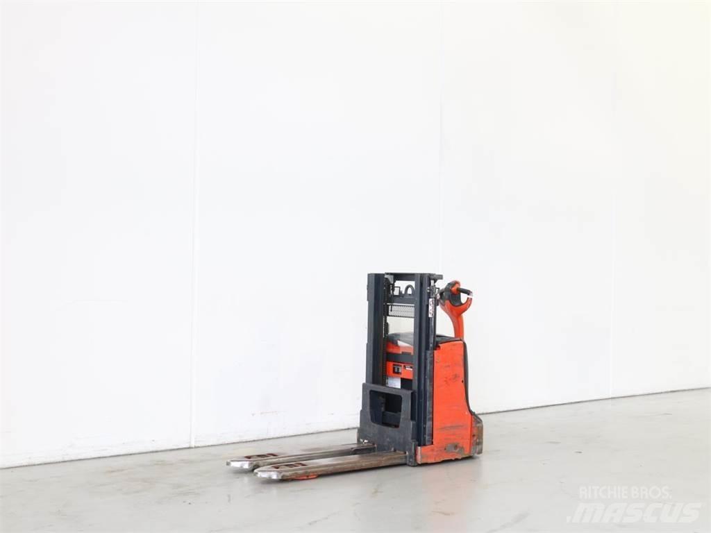 Linde D08/1160 Stapelaar meeloop
