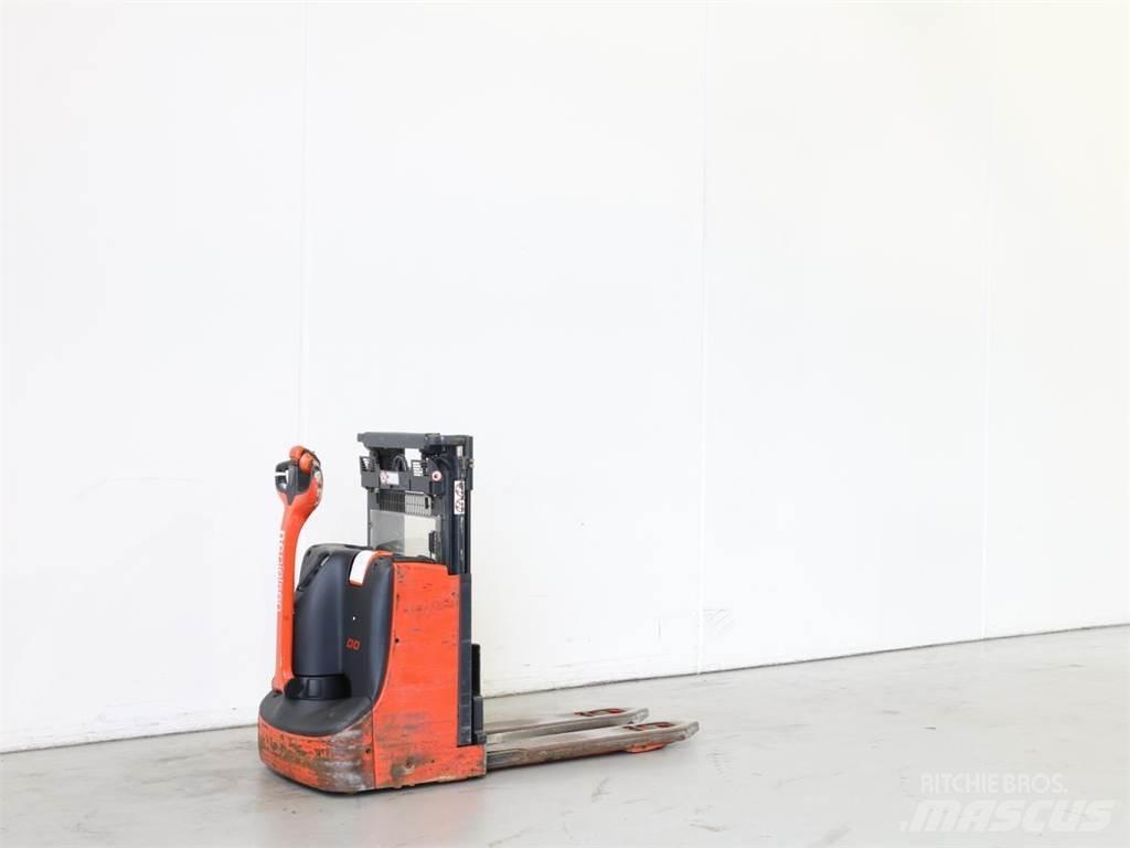 Linde D08/1160 Stapelaar meeloop