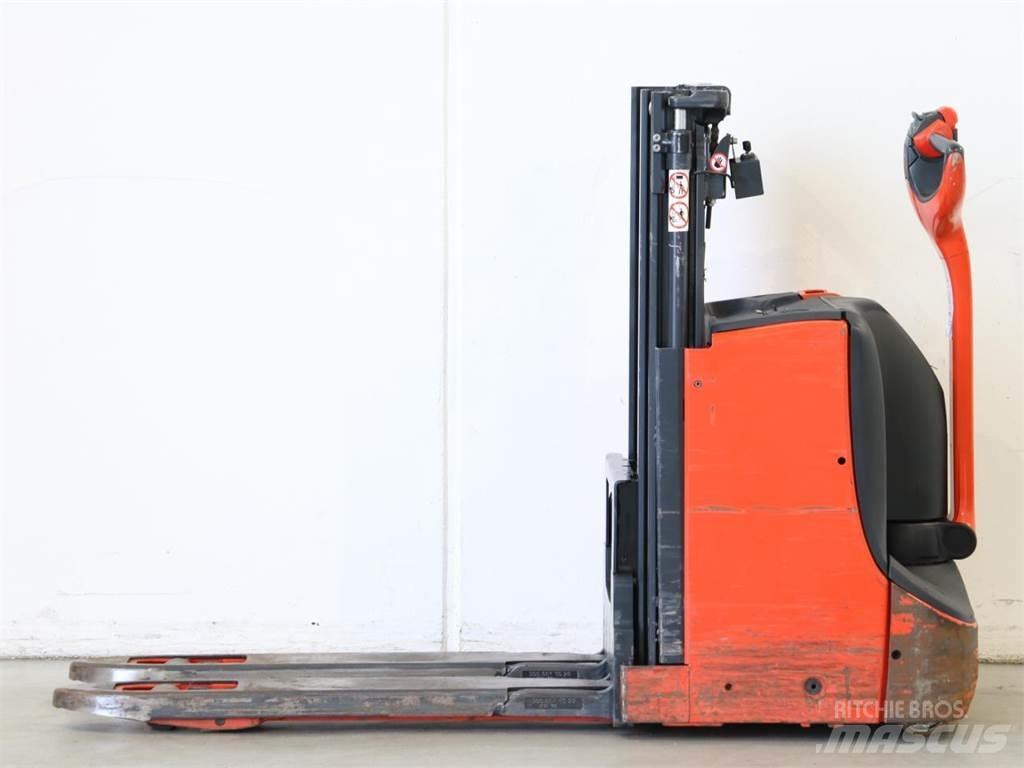 Linde D08/1160 Stapelaar meeloop