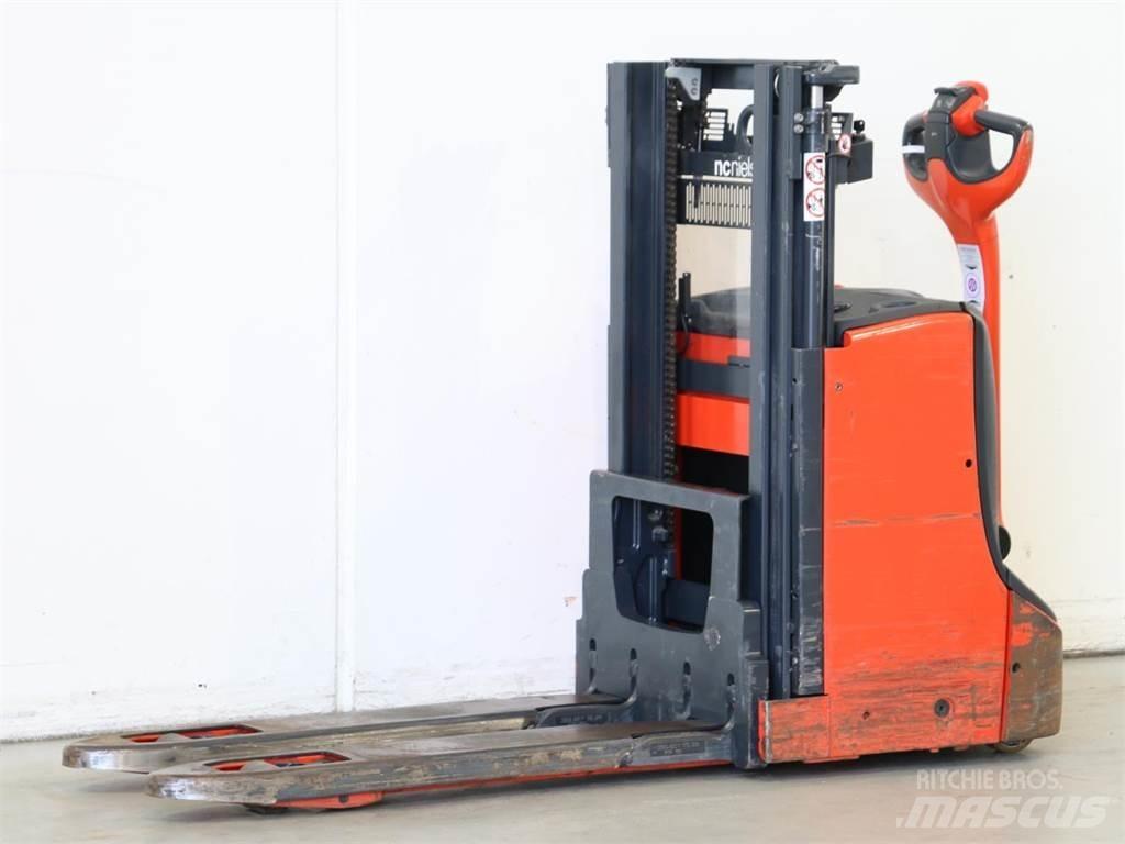 Linde D08/1160 Stapelaar meeloop