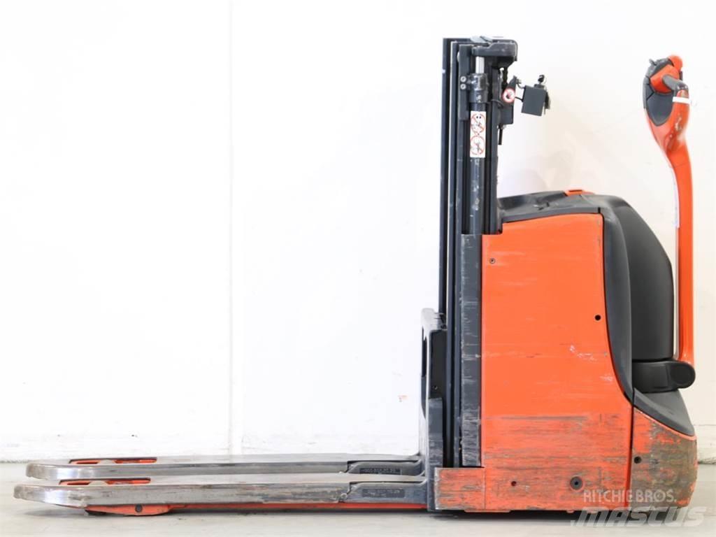 Linde D08/1160 Stapelaar meeloop