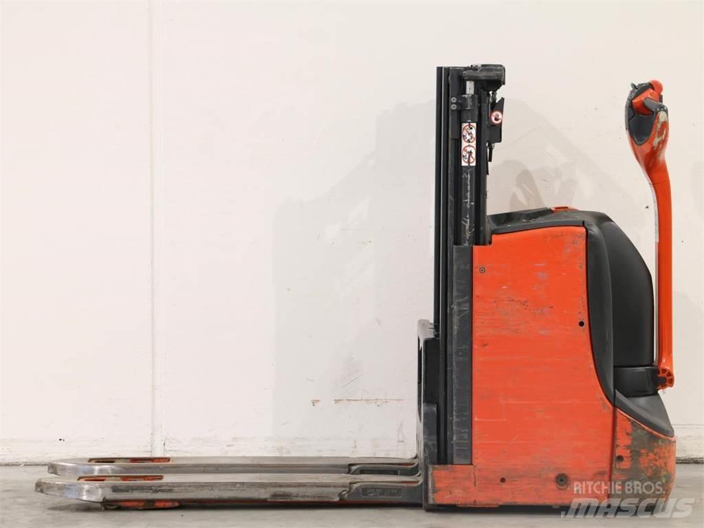 Linde D08/1160 Stapelaar meeloop