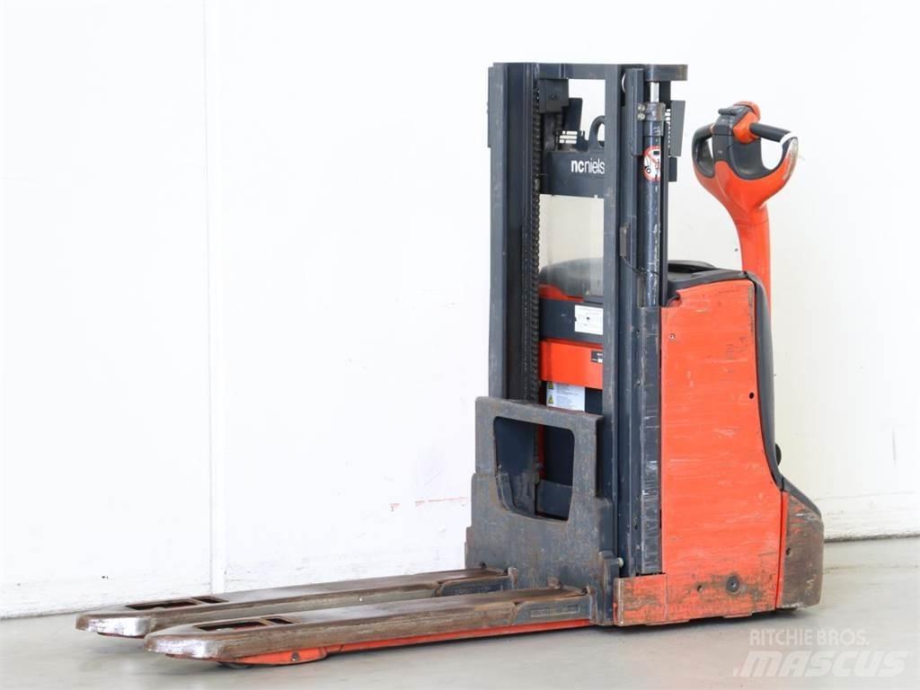 Linde D08/1160-00 Stapelaar meeloop